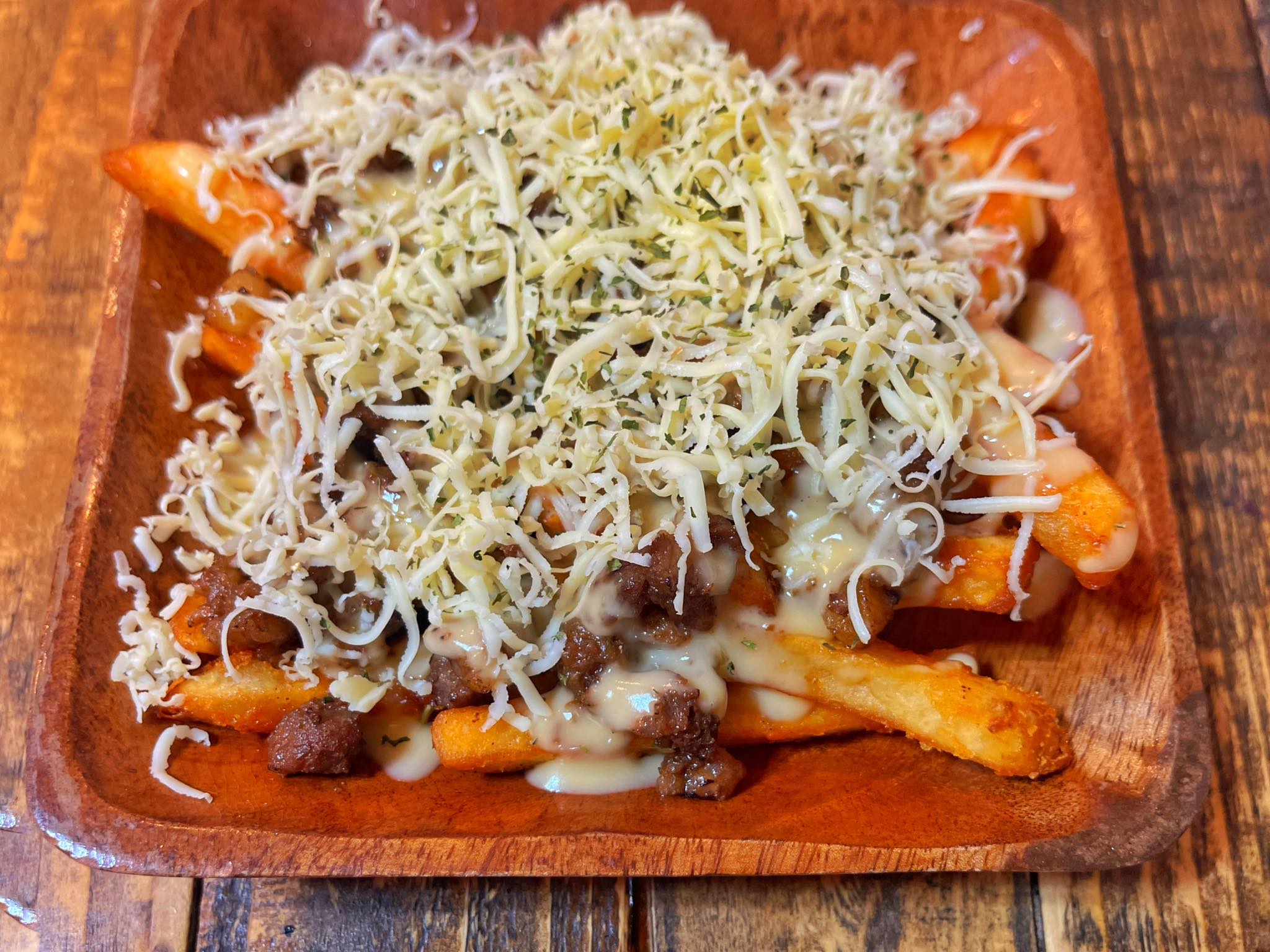 Cheesy Beef Coated Fries